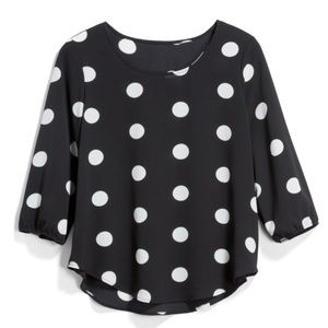 Kaileigh Scoop neck blouse